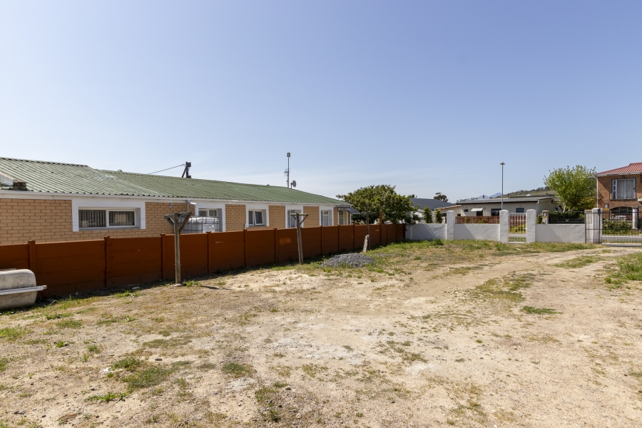 0 Bedroom Property for Sale in Croydon Western Cape